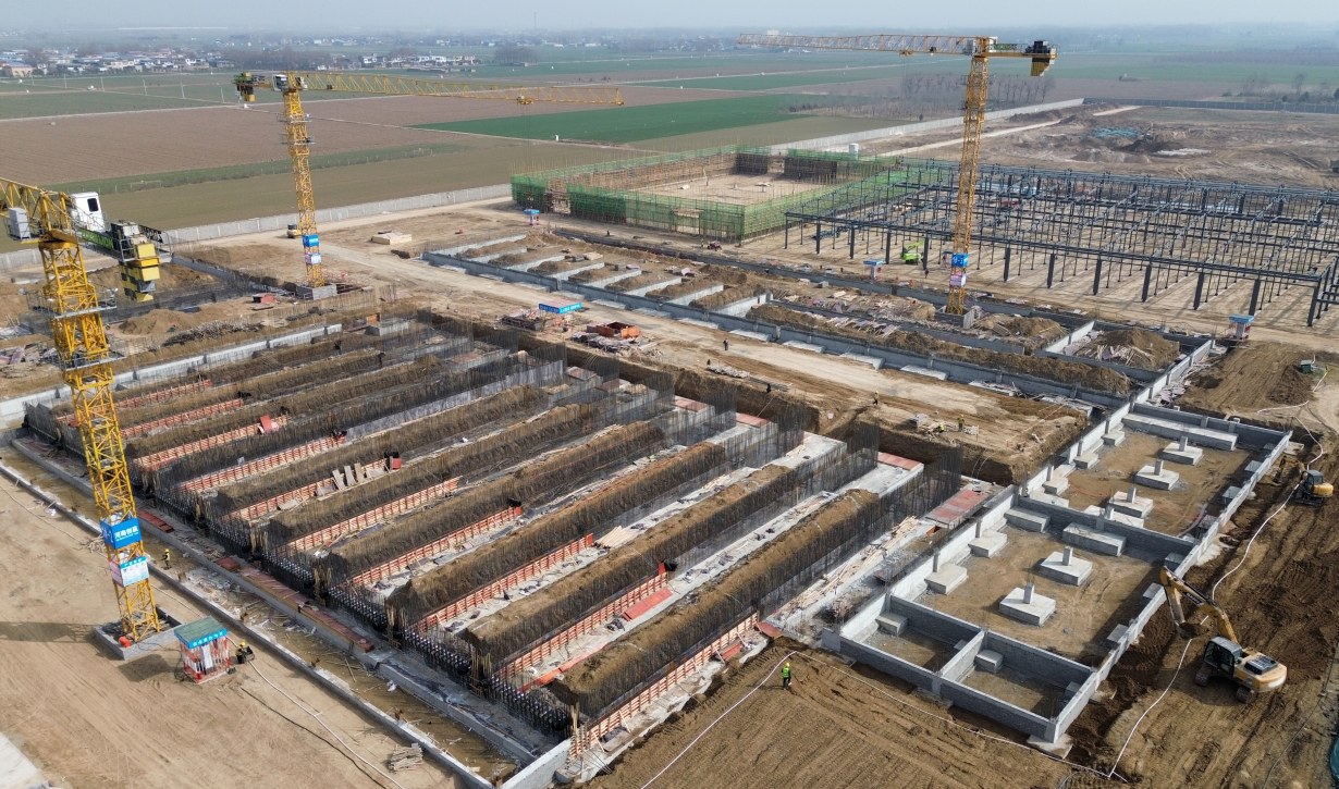 新春伊始，我市一批产业项目施工繁忙