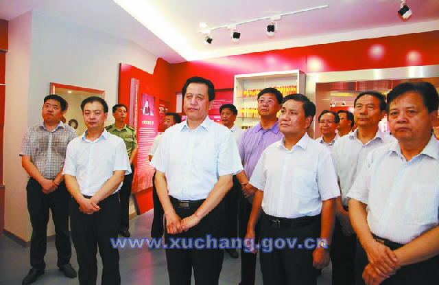 市领导王树山,武国定,郭元军,石克生,张宗保,申武装,陈智勇,熊广田