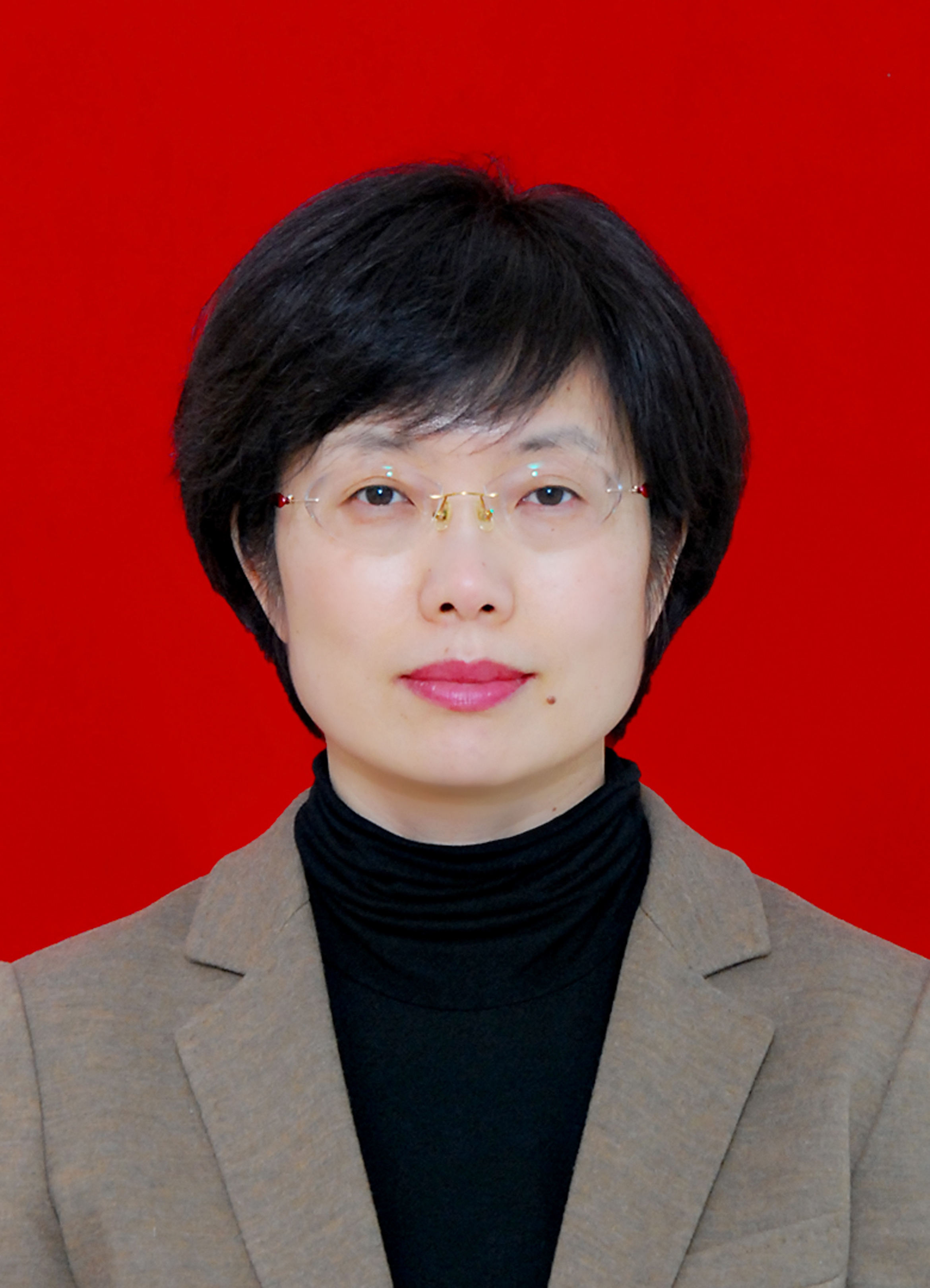 党组书记,局长 郑璐同志:负责局行政,局党组全面工作.